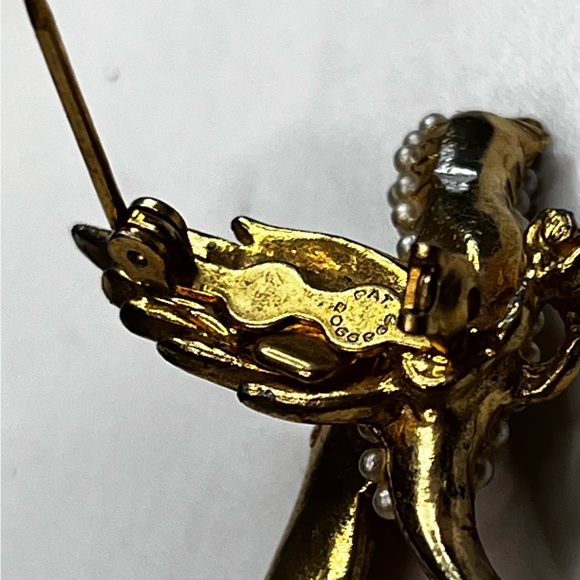 Pair of Vintage Pearl/Rhinestone Bird Brooches - 2 - Picture 2 of 2